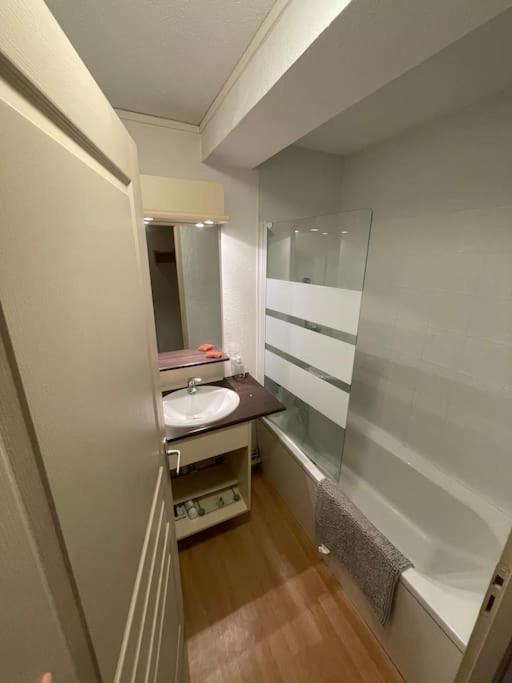 Joli Studio En Montagne Font-Romeu-Odeillo-Via Exteriör bild